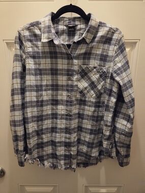 Eddie Bauer Navy and Light Gray Plaid Women's Shirt